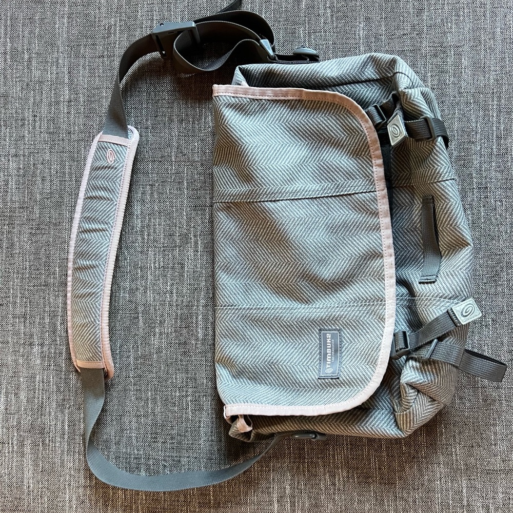 Timbuk2 Gray Herringbone Messenger Bag